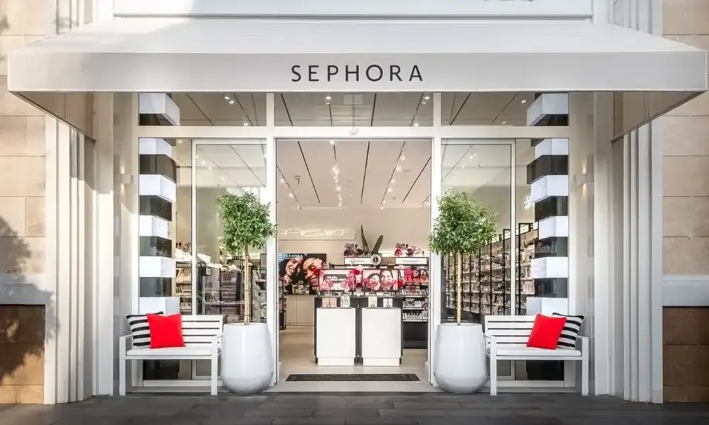 LVMH Düşük Satışları Telafi Etti - image 3